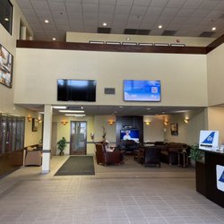 National Jets - Lobby