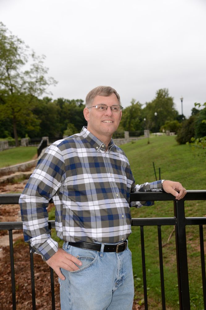 Richard R Grindstaff - divorce attorney in Byram, MS