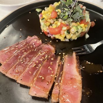Cucina Venti Restaurant - Blackened Ahi Tuna Salad - Italian Near Me - Mountain View, California Cucina Venti Restaurant - Blackened Ahi Tuna Salad - Italian Near Me - Mountain View, California