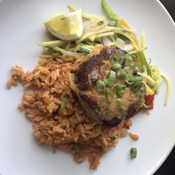 Pilot House - Crab cake with red rice and vegetables - Seafood Near Me - Wilmington, North Carolina