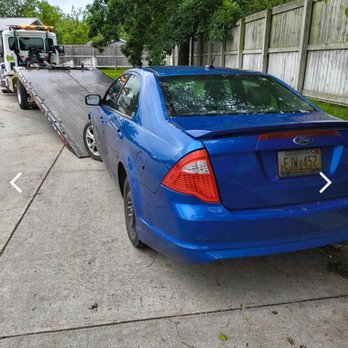 Zielke Towing - My car is being loaded by Zielke Towing in Saint Joseph Michigan before they towed it to Benton Harbor Michigan - Towing Near Me - Benton Harbor, Michigan