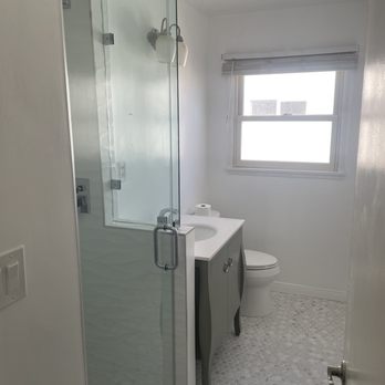 Valdez Mirrors Shower Door - Windows Installation Near Me Valdez Mirrors Shower Door - Windows Installation Near Me