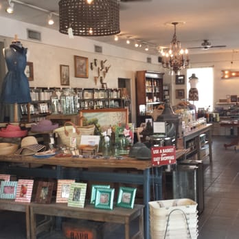 K Hall Designs - Cosmetics & Beauty Supply Near Me - Saint Louis, Missouri