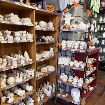 Kari's Create & Paint Studio - Paint-Your-Own Pottery Near Me - Stillwater, Minnesota