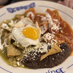 El Bajío - Chilaquiles divorciados
