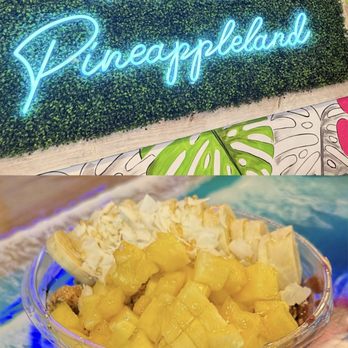 Playa Bowls - Tropical Açaí Bowl: Açaí, fresh bananas, pineapple, and honey. (・‿・) Perfect on this warm evening @ Playa Bowls-Beachwalk. - Juice Bars & Smoothies Near Me - Saint Johns, Florida Playa Bowls - Tropical Açaí Bowl: Açaí, fresh bananas, pineapple, and honey. (・‿・) Perfect on this warm evening @ Playa Bowls-Beachwalk. - Juice Bars & Smoothies Near Me - Saint Johns, Florida