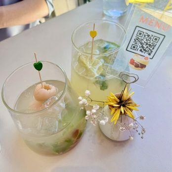 Softbite - Yummy & pretty mocktails - Desserts Near Me - Long Island City, New York