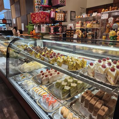 Pastry House Hippo by null