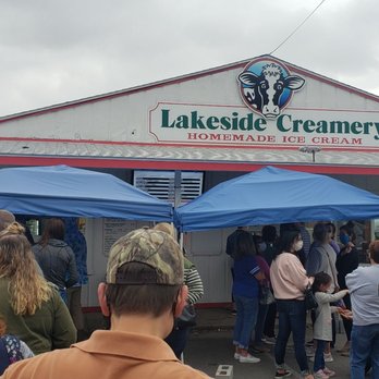 Lakeside Creamery - Lines - Ice Cream & Frozen Yogurt Near Me - Oakland, Maryland Lakeside Creamery - Lines - Ice Cream & Frozen Yogurt Near Me - Oakland, Maryland