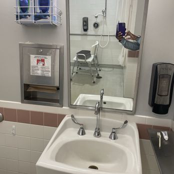 PAM Health - Patient's sink - Rehabilitation Center Near Me - New Albany, Indiana PAM Health - Patient's sink - Rehabilitation Center Near Me - New Albany, Indiana