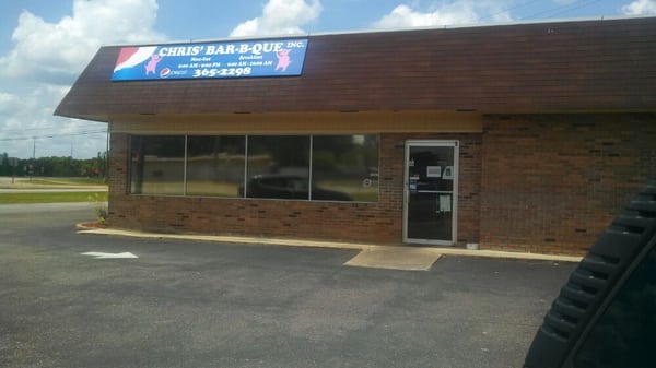 Chris' Bar-B-Que by null