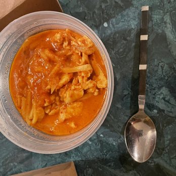 Sticky Rice - Red Curry with chicken - Thai Near Me - Lewes, Delaware