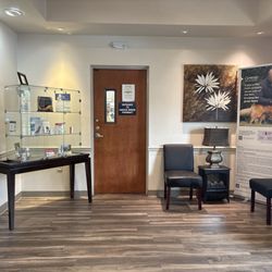 American Foot & Leg Specialists - Partial lobby view, including entrance to connected pharmacy