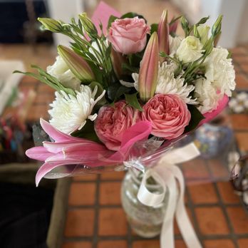 Kimberly's Flowers - Florists Near Me - San Clemente, California Kimberly's Flowers - Florists Near Me - San Clemente, California