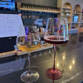 Dawsons Creek Winery - Glass of gingerbread cookie and serendipity - Wineries Near Me - Helotes, Texas