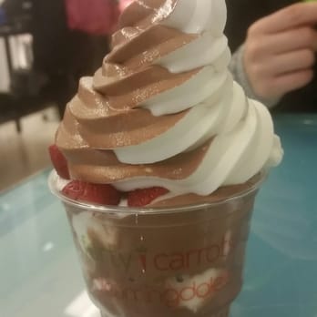 Forty Carrots - Strawberry! - Ice Cream & Frozen Yogurt Near Me - New York, New York Forty Carrots - Strawberry! - Ice Cream & Frozen Yogurt Near Me - New York, New York