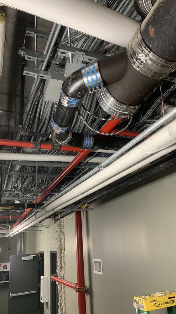 Slide of Aqua Tech Plumbing