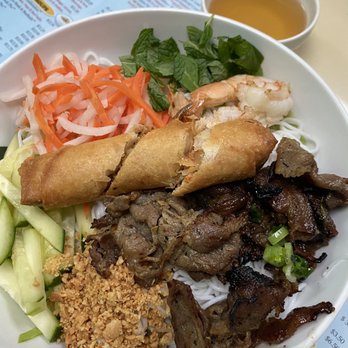 Mai's Kitchen - Combo vermecilli - Vietnamese Near Me - Union City, California