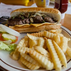 The Mountain Inn Restaurant - Dixie Burger