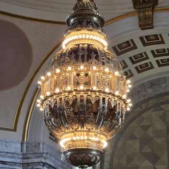 Washington State Capitol - Beautiful light - Landmarks & Historical Buildings Near Me - Olympia, Washington Washington State Capitol - Beautiful light - Landmarks & Historical Buildings Near Me - Olympia, Washington