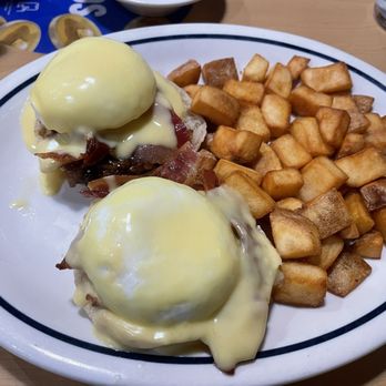 IHOP - Bacon Bourbon Bacon Jam Eggs Benedict - Breakfast & Brunch Near Me - Elk Grove, California IHOP - Bacon Bourbon Bacon Jam Eggs Benedict - Breakfast & Brunch Near Me - Elk Grove, California