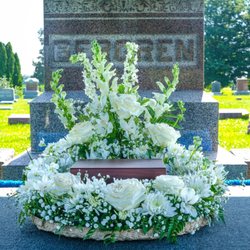 Flowers Are US - Graveside wreath