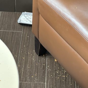 Dunkin' - Dining area - Donuts Near Me - Tilton, New Hampshire