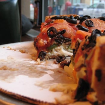 Giordano's - Pizza Near Me - Chicago, Illinois