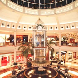 Menlo Park Mall