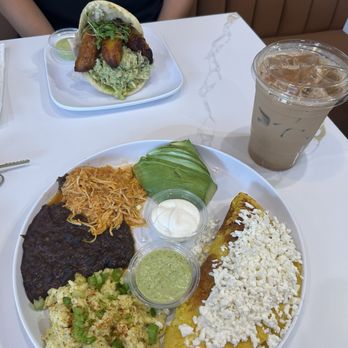 Amara Chocolate & Coffee - Coffee & Tea Near Me - Pasadena, California