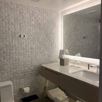 The Westin DC Downtown - Lovely bathroom. Lighting is chef's kiss. - Hotels Near Me - Washington, DC, District of Columbia The Westin DC Downtown - Lovely bathroom. Lighting is chef's kiss. - Hotels Near Me - Washington, DC, District of Columbia