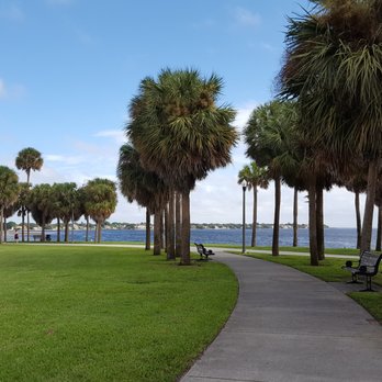 North Straub Park - Park Walk-About - Parks Near Me - St. Petersburg, Florida North Straub Park - Park Walk-About - Parks Near Me - St. Petersburg, Florida