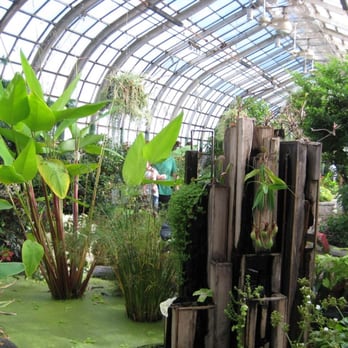 Lincoln Park Conservatory - Parks Near Me - Chicago, Illinois Lincoln Park Conservatory - Parks Near Me - Chicago, Illinois