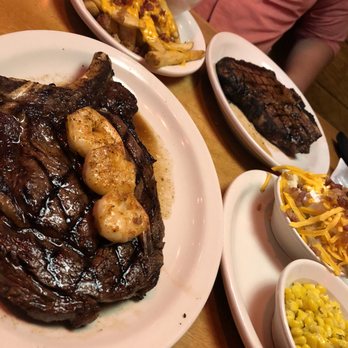 Texas Roadhouse - Steakhouses Near Me - North Plainfield, New Jersey