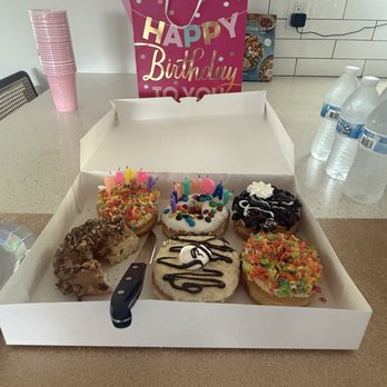 Rockstar Donuts - Fruity pebbles donut, cannoli donut, cookies and cream donut, snickers donut, etc - Donuts Near Me - Largo, Florida
