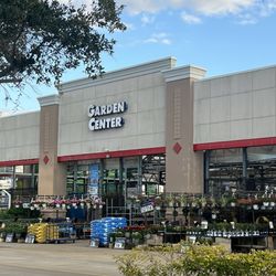 Lowe's Home Improvement - Entrance