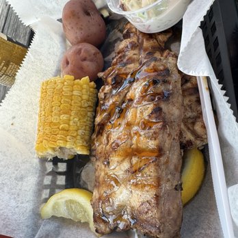 Dewey Destin's Harborside - Mahi-mahi - Seafood Near Me - Destin, Florida