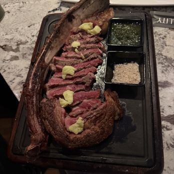 Thrive - *Axe About It - Cocktail Bars Near Me - Orlando, Florida