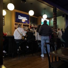 Like a neighborhood pub on a cold Saturday night!