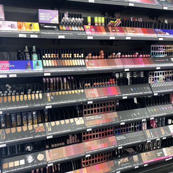 CVS PHARMACY - Updated July 2025 - 34 Photos & 51 Reviews - 11735 ...