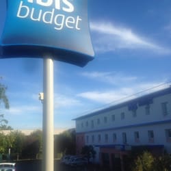 ibis budget Toulouse Cité de l'Espace 2 - Façade 1