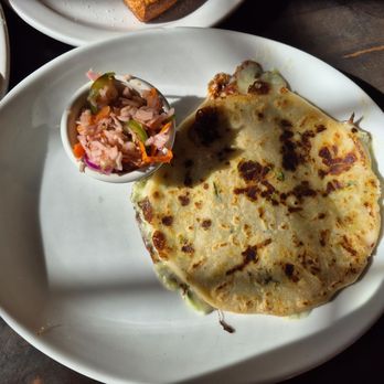 La Cabaña - Honduran Near Me - Seattle, Washington