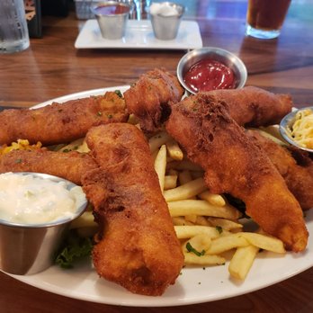 Maggie McFly's - New American Near Me - Virginia Beach, Virginia