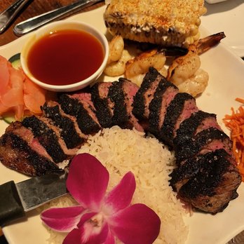 Sur at The Barnyard - Kona rub steak with jumbo prawns added for $10 - New American Near Me - Carmel, California