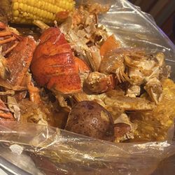 King Crab - A fully eaten boil bags, except corn, it was flavorless.