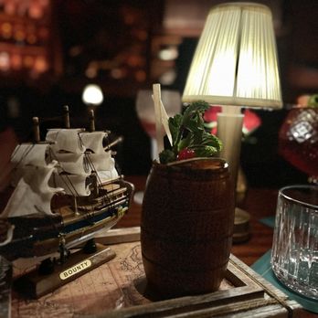 Seamark Seafood & Cocktails - The speakeasy - Seafood Near Me - Everett, Massachusetts