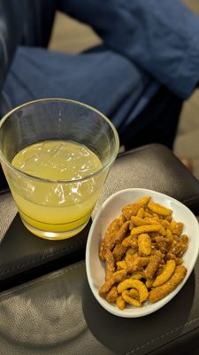 The Club SEA - Concourse A by null