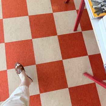 Dale Zine - This floor - Bookstores Near Me - Miami, Florida Dale Zine - This floor - Bookstores Near Me - Miami, Florida