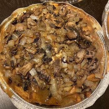 La Poutinerie - Small Philly cheesesteak poutine - Poutineries Near Me - Ottawa, Ontario La Poutinerie - Small Philly cheesesteak poutine - Poutineries Near Me - Ottawa, Ontario