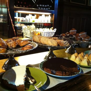 Elfviks Gård - Breakfast & Brunch Near Me - Lidingö, Alberta
